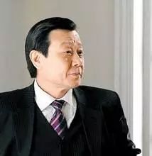 体操冠军街头卖艺_体操冠军张尚武_魏家小学篮球体操冠军