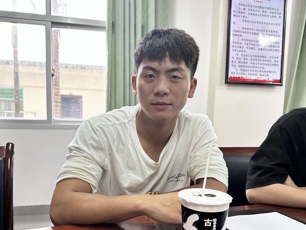 篮球名单赛冠军龙舞是谁_篮球运动员冠军_龙舞篮球赛冠军名单