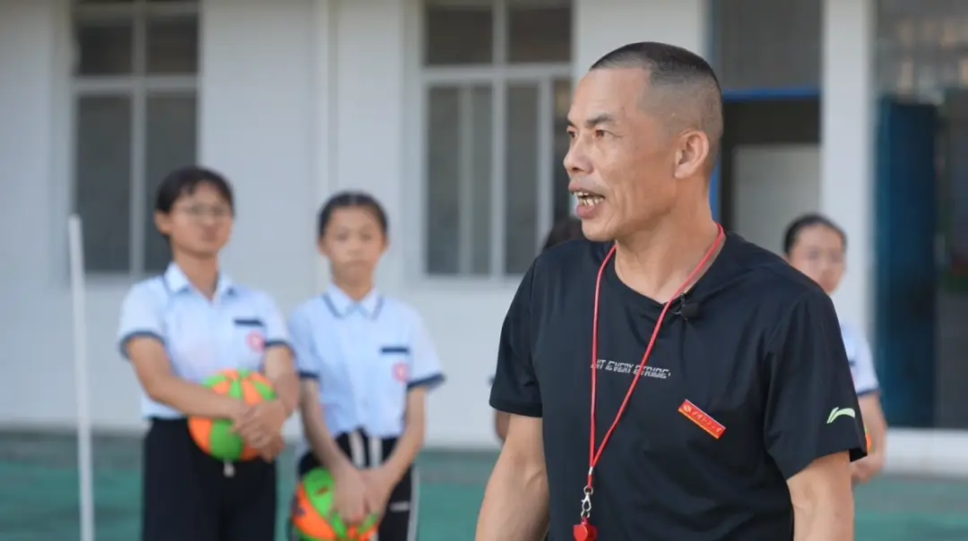 福建省中小学生篮球联赛_2020福建省青少年篮球_福建省小学生篮球冠军是谁
