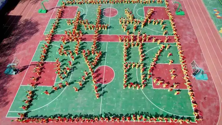 学生体操舞图_体操舞动_学生体操舞教学视频