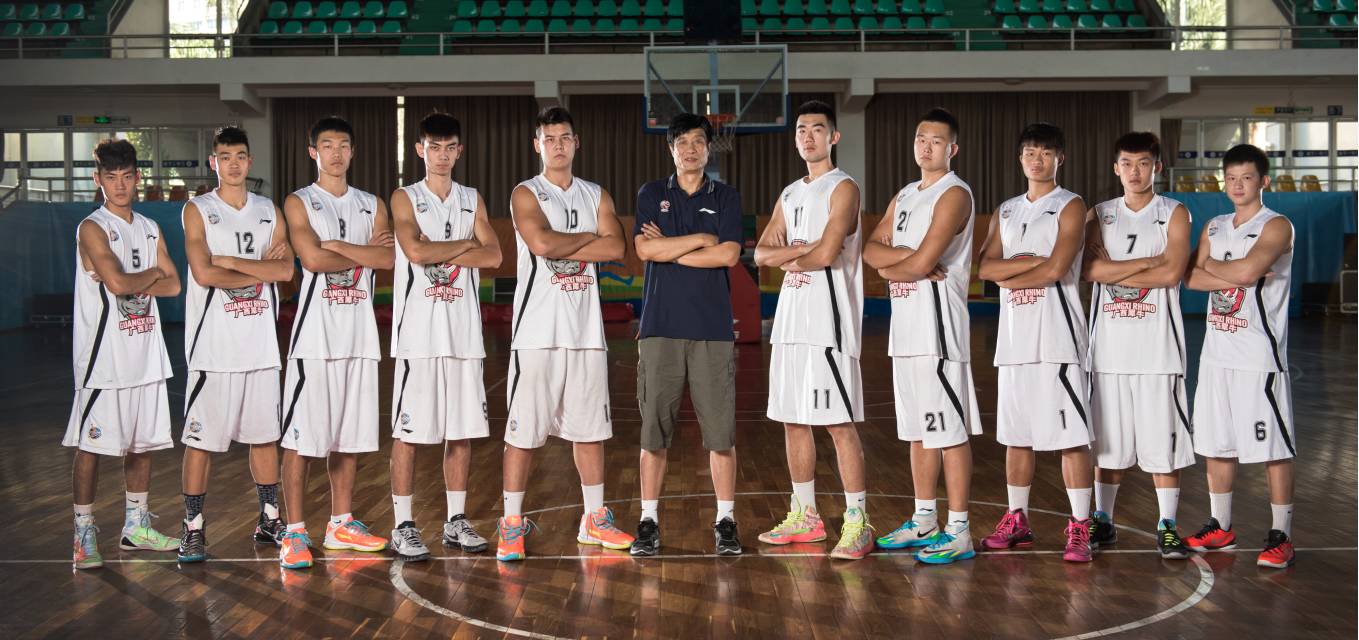 学青会篮球赛决赛冠军是谁_青少年篮球冠军赛_篮球决赛赛冠军青学会是谁