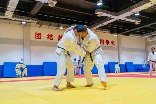 48kg柔道冠军_柔道比赛冠军_柔道锦标赛冠军赛
