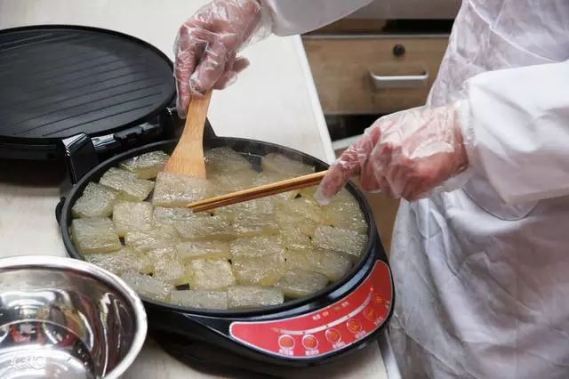电饭煲怎样做饭才好吃_电饭煲生活小窍门_电饭煲如何做饭