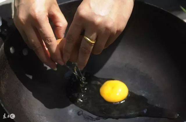电饭煲生活小窍门_电饭煲怎样做饭才好吃_电饭煲如何做饭