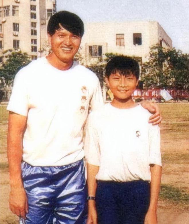 上海中小学篮球冠军赛_上海市篮球冠军杯_上海中小学篮球冠军杯